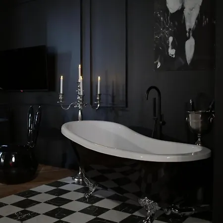 Krak-off - Bdsm Old Town (adults Only) Apartament *